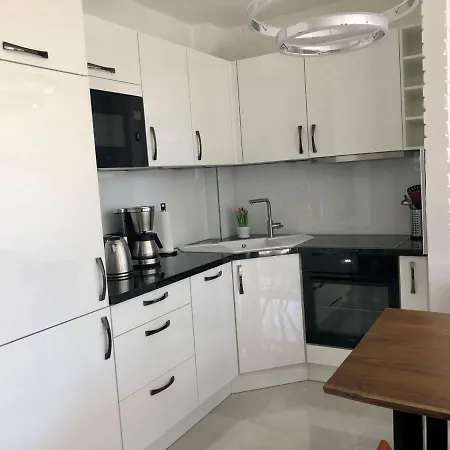 Exklusive-Ferienwohnung-Mit-Terrasse *
