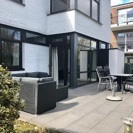 Exklusive-Ferienwohnung-Mit-Terrasse